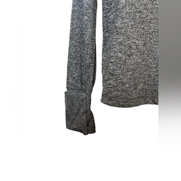 Athleta Girl Seamless Heathered Gray Top, Size 12 - Picture 2 of 5